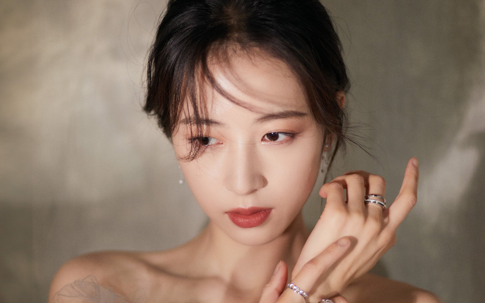 孤独光芒，穆勒如何将维也纳的叹息锻造成尼斯的狂欢