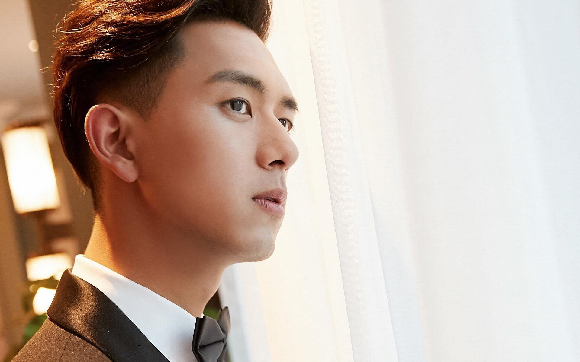 压力下的救赎,凯恩爆发助莱比锡红牛险胜乌拉圭友谊赛